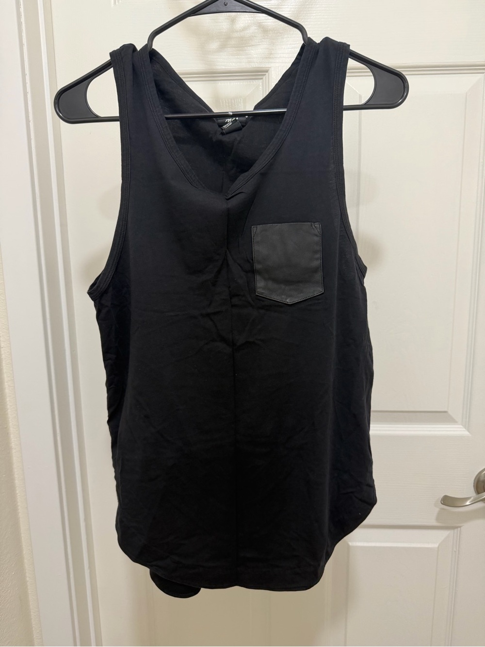 Sleeveless Black Pocket Tank Top